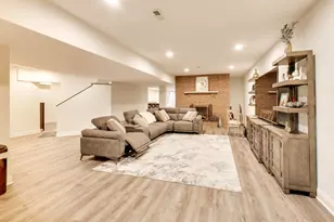 810 N Maple St, Prospect Heights, IL 60070 - Photo 36