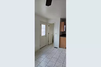833 Village Quarter Road #TH-C, West Dundee, IL 60118 - Photo 8