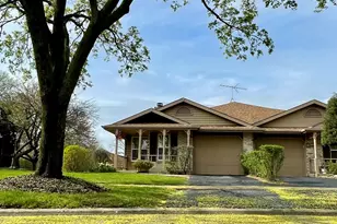 151 Pier Ct, Naperville, IL 60565 - Photo 26