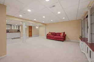 1002 Stonehedge Rd, Saint Charles, IL 60174 - Photo 32