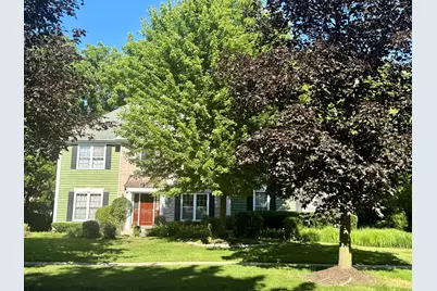 1002 Stonehedge Road, Saint Charles, IL 60174 - Photo 2