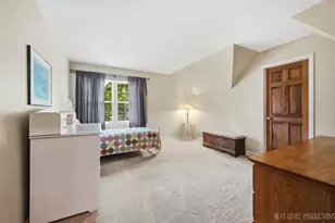 1002 Stonehedge Rd, Saint Charles, IL 60174 - Photo 24