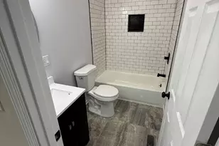 5245 S Racine Ave, Chicago, IL 60609 - Photo 12