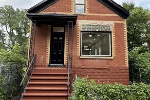 5245 S Racine Ave, Chicago, IL 60609 - Photo 2