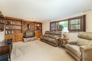 29W303 Hartman Dr, Naperville, IL 60564 - Photo 24