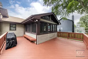 29W303 Hartman Dr, Naperville, IL 60564 - Photo 34