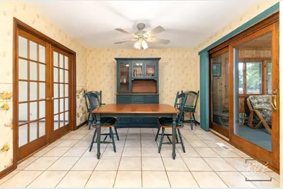 29W303 Hartman Drive, Naperville, IL 60564 - Photo 8