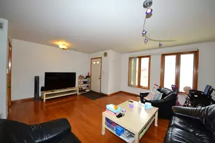 2823 S Farrell St, Chicago, IL 60608 - Photo 4