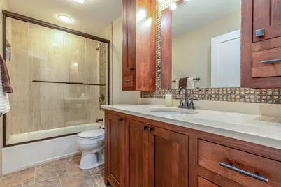 2768 Glendower Terrace, Elgin, IL 60124 - Photo 36