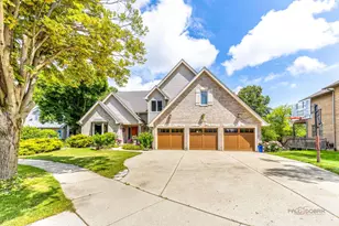 2768 Glendower Terrace, Elgin, IL 60124 - Photo 1