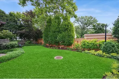 413 Jackson Avenue, Glencoe, IL 60022 - Photo 38