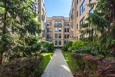 3608 N Pine Grove Avenue #B7, Chicago, IL 60613 - Photo 1