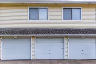 325 Bayview Point, Schaumburg, IL 60194 - Photo 18