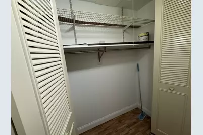 1375 Rebecca Drive #302, Hoffman Estates, IL 60169 - Photo 30