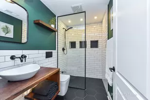 30W172 Claymore Ln, Naperville, IL 60563 - Photo 24