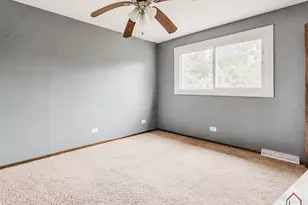 1712 Tina Ln, Flossmoor, IL 60422 - Photo 10