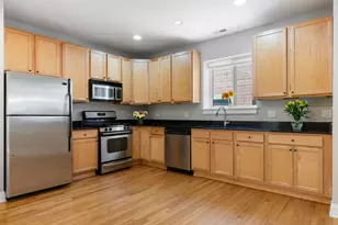 6819 N Lakewood Ave, Chicago, IL 60626 - Photo 4