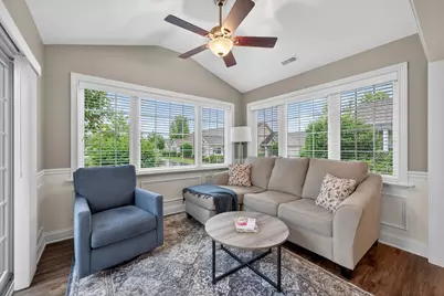 2045 Somerset Lane #2045, Sycamore, IL 60178 - Photo 10