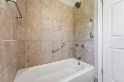 9300 Lorel Avenue, Skokie, IL 60077 - Photo 10
