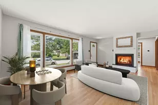 9300 Lorel Ave, Skokie, IL 60077 - Photo 2