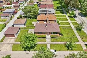 9300 Lorel Ave, Skokie, IL 60077 - Photo 22