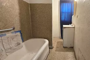15213 Turlington Ave, Harvey, IL 60426 - Photo 10