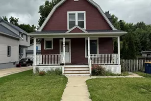 468 Locust St, Elgin, IL 60123 - Photo 1