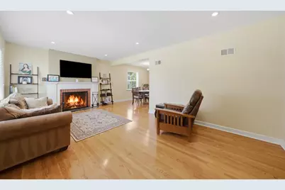 2232 Hawthorne Avenue, Westchester, IL 60154 - Photo 4