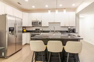 1352 W Hubbard St, Chicago, IL 60642 - Photo 10
