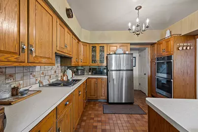 731 Selborne Road, Riverside, IL 60546 - Photo 12