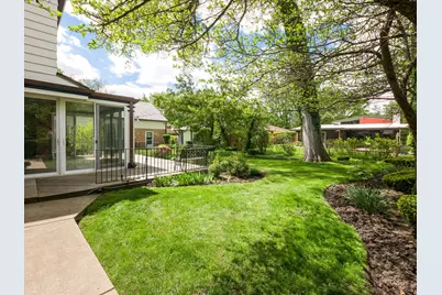 9002 Kedvale Avenue, Skokie, IL 60076 - Photo 38