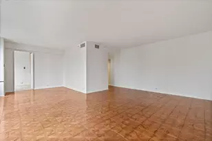 400 E Ohio St, Chicago, IL 60611 - Photo 16