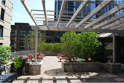400 E Ohio Street #3004, Chicago, IL 60611 - Photo 26