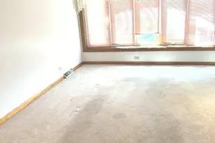 [Address not provided], Burbank, IL 60459 - Photo 2
