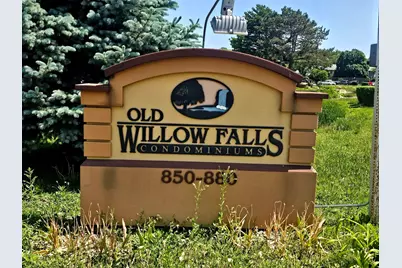 870 E Old Willow Road E #259, Prospect Heights, IL 60070 - Photo 32