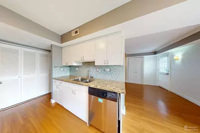 2203 Cardinal Court #2203, Schaumburg, IL 60194 - Photo 10
