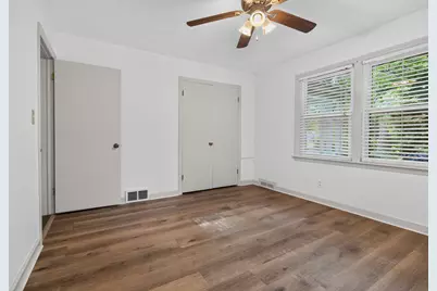 907 N Oak Street, Normal, IL 61761 - Photo 16