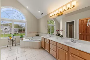 1570 Orchard Rd, Wheaton, IL 60189 - Photo 20