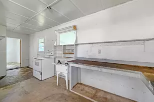 508 N 1st St, Pearl City, IL 61062 - Photo 16