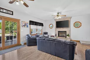 1101 Country Oak Dr, Ottawa, IL 61350 - Photo 18