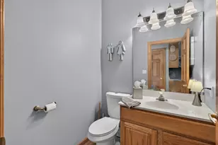 1101 Country Oak Dr, Ottawa, IL 61350 - Photo 24
