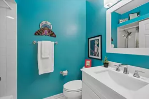3845 N Ashland Ave, Chicago, IL 60613 - Photo 16
