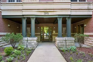 3845 N Ashland Ave, Chicago, IL 60613 - Photo 2