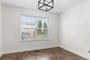 3721 Harms Rd, Joliet, IL 60435 - Photo 14