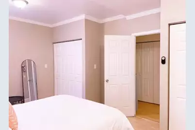 1028 W 20th Place #1, Chicago, IL 60608 - Photo 16
