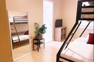 1028 W 20th Pl, Chicago, IL 60608 - Photo 22