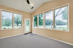 17 Willow St, Algonquin, IL 60102 - Photo 6
