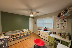 9848 S Muskegon Ave, Chicago, IL 60617 - Photo 20