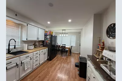 9848 S Muskegon Avenue, Chicago, IL 60617 - Photo 24