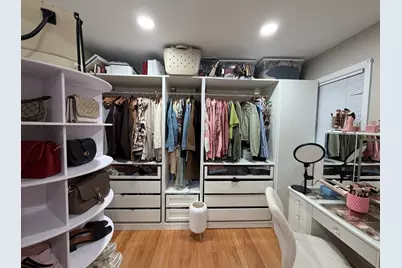 9848 S Muskegon Avenue, Chicago, IL 60617 - Photo 18